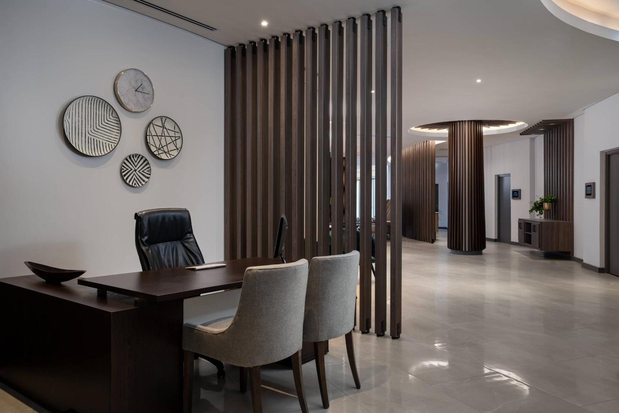 Protea Hotel By Marriott Johannesburg Wanderers Exterior photo